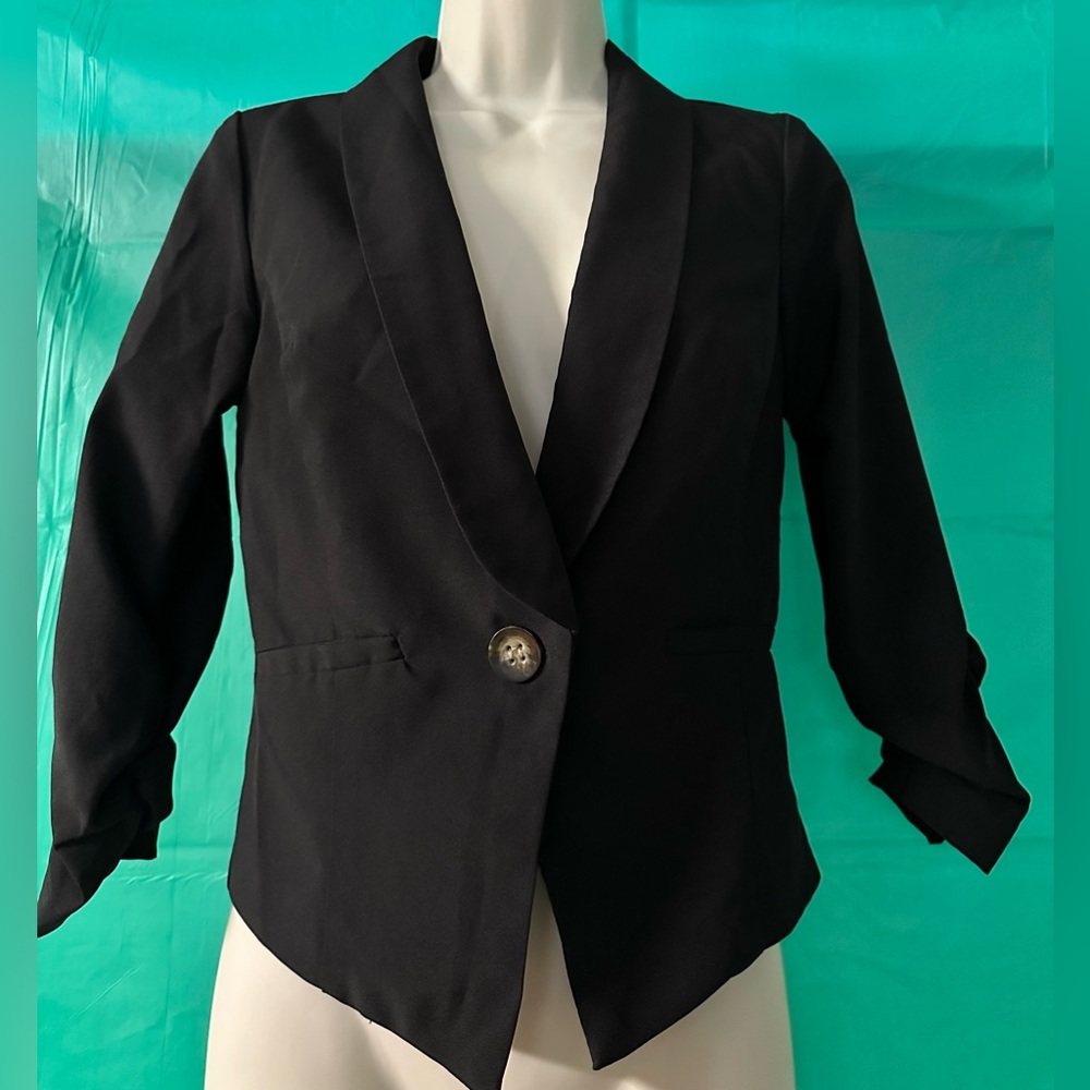 3/$15 Spacegirlz Size S Blazer 3/4 Sleeve
